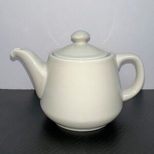 Hall China‎ Cream Small Teapot Made in USA Vintage Restaurant Ware
